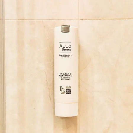 Apartamento Slavna - Luxe & Wine By The Fortress Belgrado